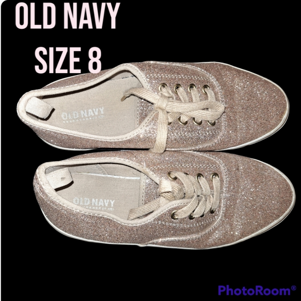 👽3/$10 Old navy rose gold glittery ked style shoes